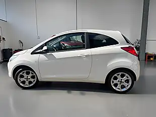 Used 2015 Ford Ka Zetec White - Interior and Exterior details 6