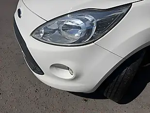 Used 2015 Ford Ka Zetec White - Interior and Exterior details 9