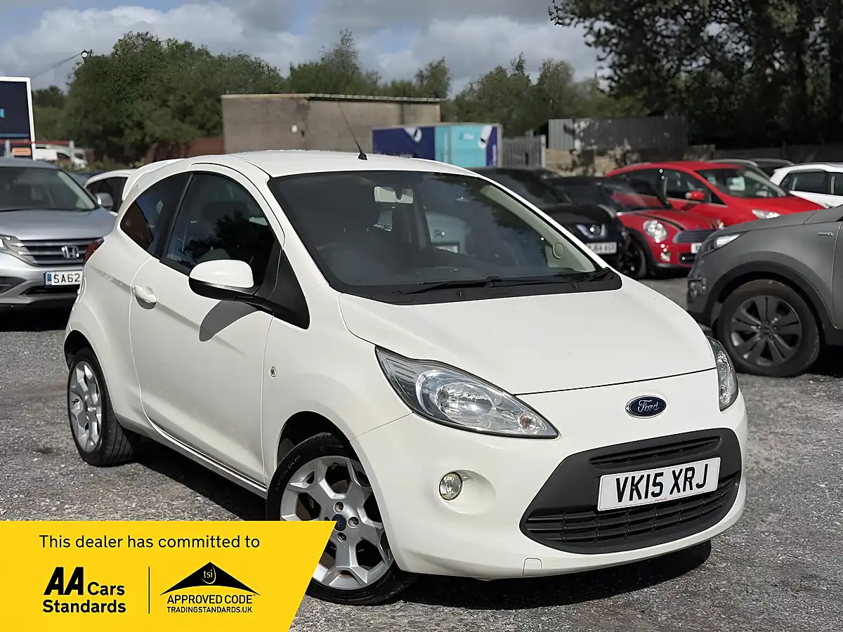 Used 2015 Ford Ka Zetec White - Front View