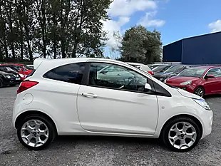 Used 2015 Ford Ka Zetec White - Interior and Exterior details 9