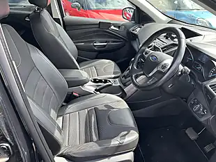 Used 2015 Ford Kuga Black - Interior and Exterior details 10