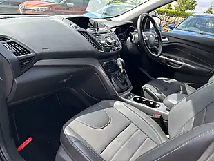 Used 2015 Ford Kuga Black - Interior and Exterior details 18