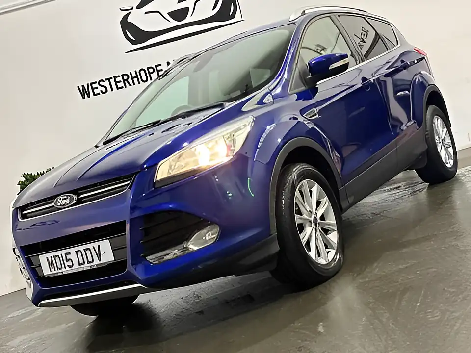 Used 2015 Ford Kuga Titanium 2WD Blue - Interior and Exterior details 8