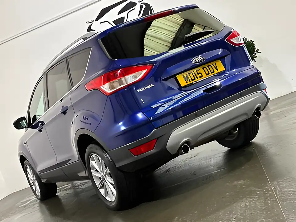 Used 2015 Ford Kuga Titanium 2WD Blue - Interior and Exterior details 9