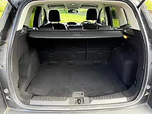 Used 2015 Ford Kuga Titanium 2WD Grey - Interior and Exterior details 16