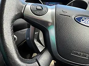 Used 2015 Ford Kuga Titanium 2WD Grey - Interior and Exterior details 18