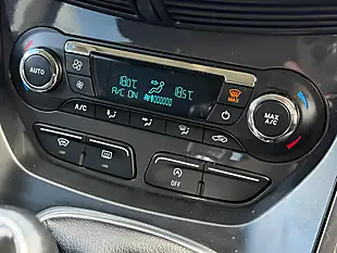 Used 2015 Ford Kuga Titanium 2WD Grey - Interior and Exterior details 19