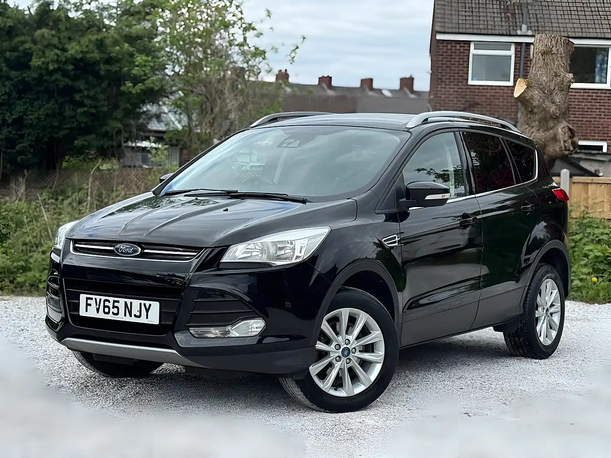 Used 2015 Ford Kuga Titanium Black - Interior and Exterior details 2