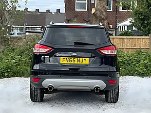 Used 2015 Ford Kuga Titanium Black - Interior and Exterior details 9