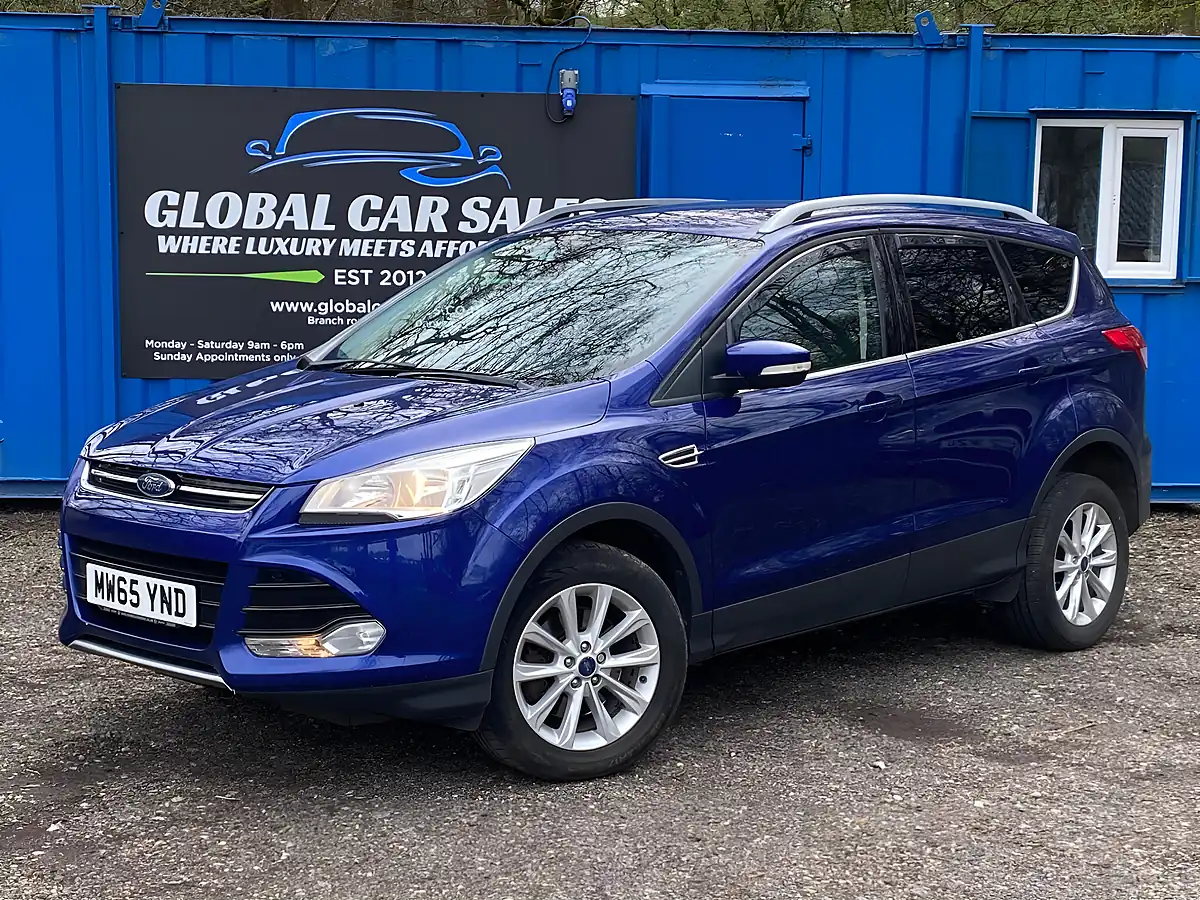 Used 2015 Ford Kuga Titanium Blue - Interior and Exterior details 3