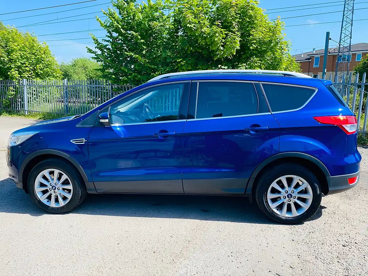 Used 2015 Ford Kuga Titanium Blue - Interior and Exterior details 11