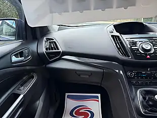 Used 2015 Ford Kuga Titanium Blue - Interior and Exterior details 6