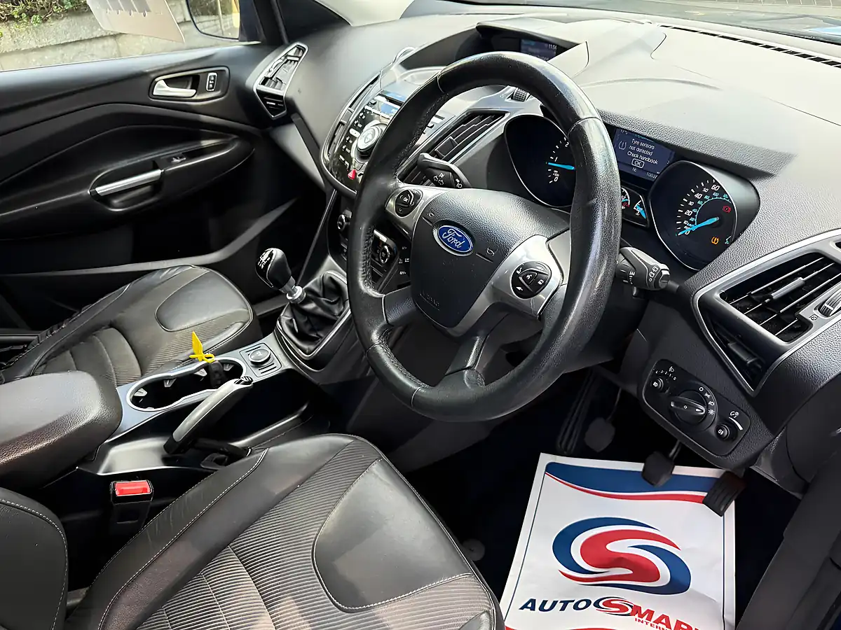 Used 2015 Ford Kuga Titanium Blue - Interior and Exterior details 9