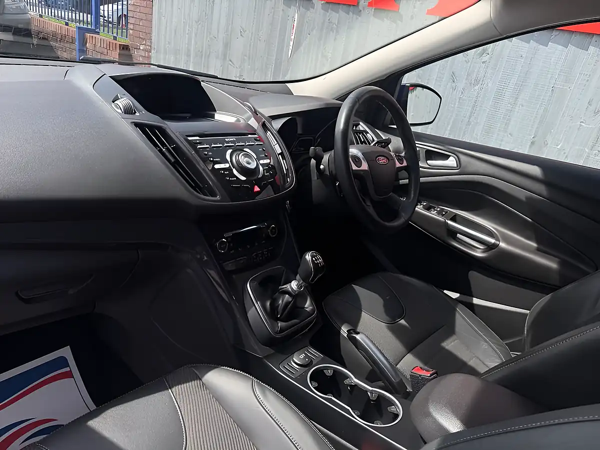 Used 2015 Ford Kuga Titanium Blue - Interior and Exterior details 13