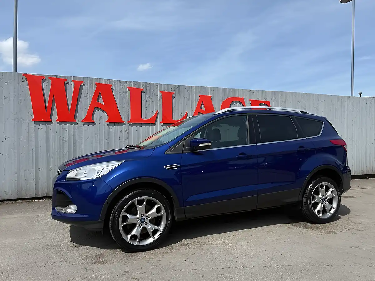 Used 2015 Ford Kuga Titanium Blue - Interior and Exterior details 5