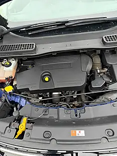 Used 2015 Ford Kuga Titanium Blue - Interior and Exterior details 20