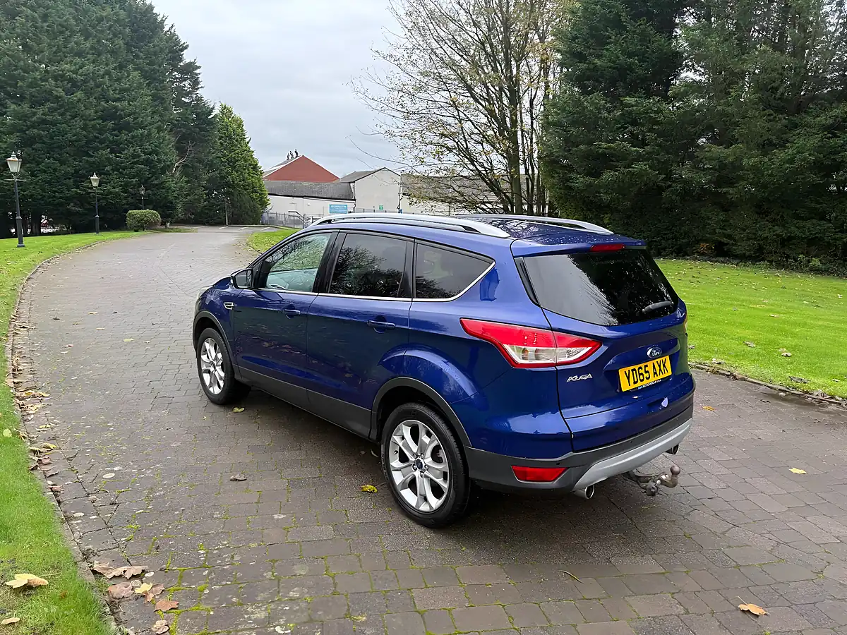 Used 2015 Ford Kuga Titanium Blue - Interior and Exterior details 6