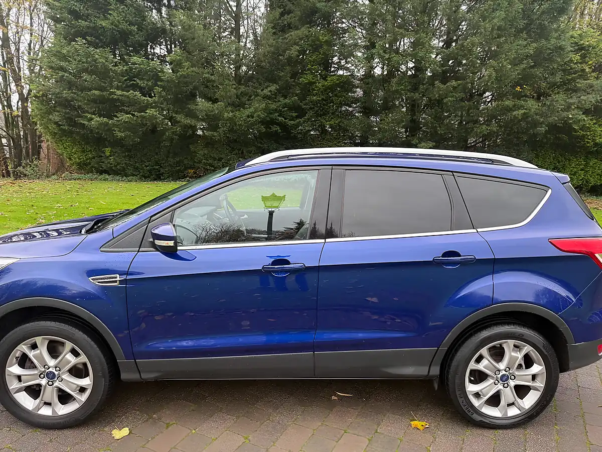 Used 2015 Ford Kuga Titanium Blue - Interior and Exterior details 7