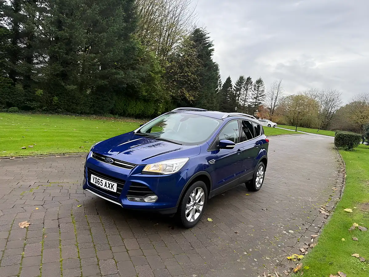 Used 2015 Ford Kuga Titanium Blue - Interior and Exterior details 8
