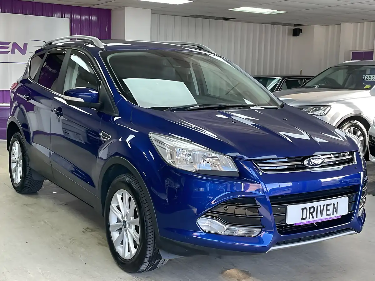 Used 2015 Ford Kuga Titanium Deep Impact Blue - Interior and Exterior details 6