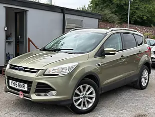 Used 2015 Ford Kuga Titanium Green - Interior and Exterior details 3