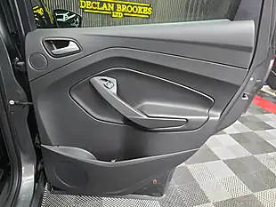 Used 2015 Ford Kuga Titanium Grey - Interior and Exterior details 18