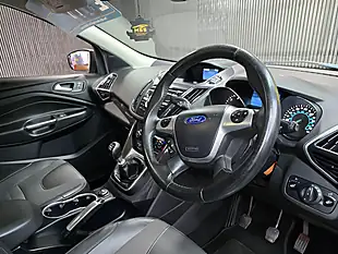 Used 2015 Ford Kuga Titanium Grey - Interior and Exterior details 19