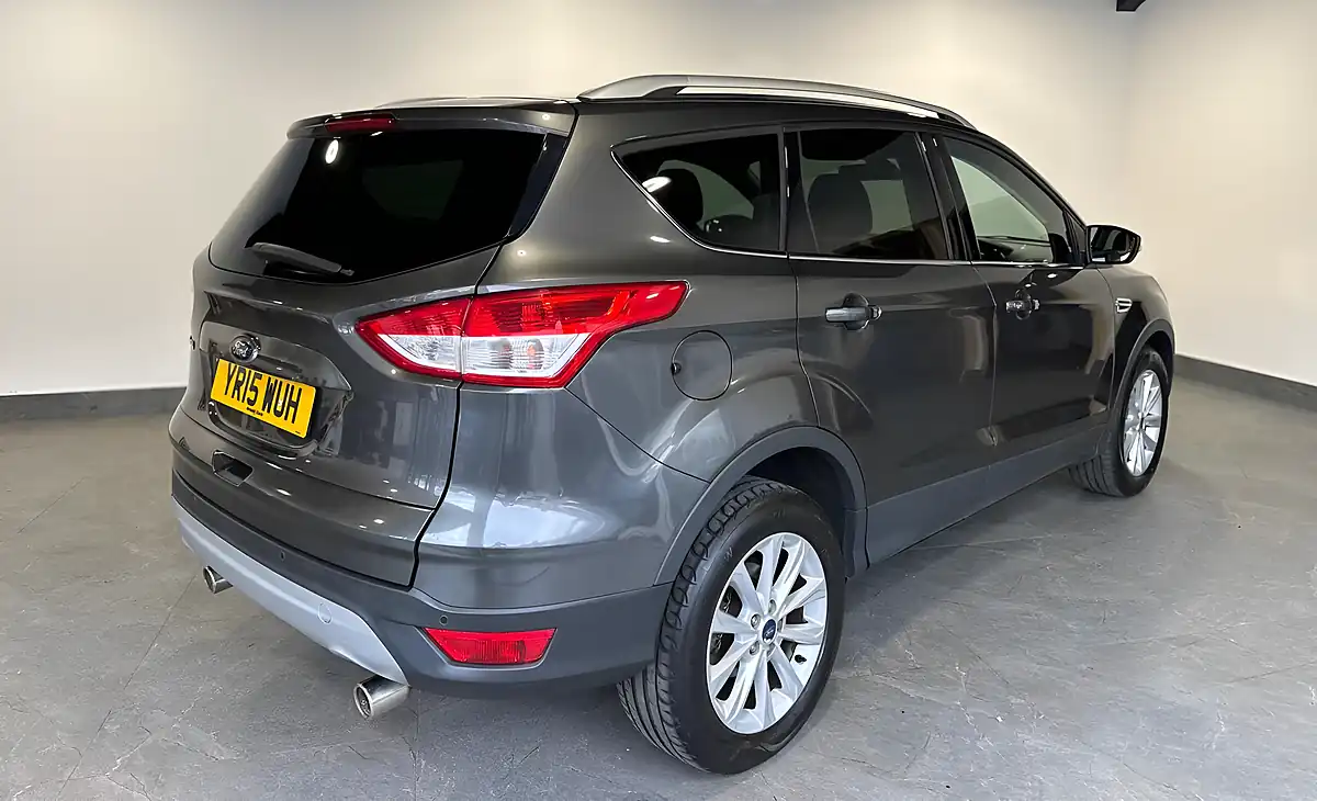 Used 2015 Ford Kuga Titanium Grey - Interior and Exterior details 3