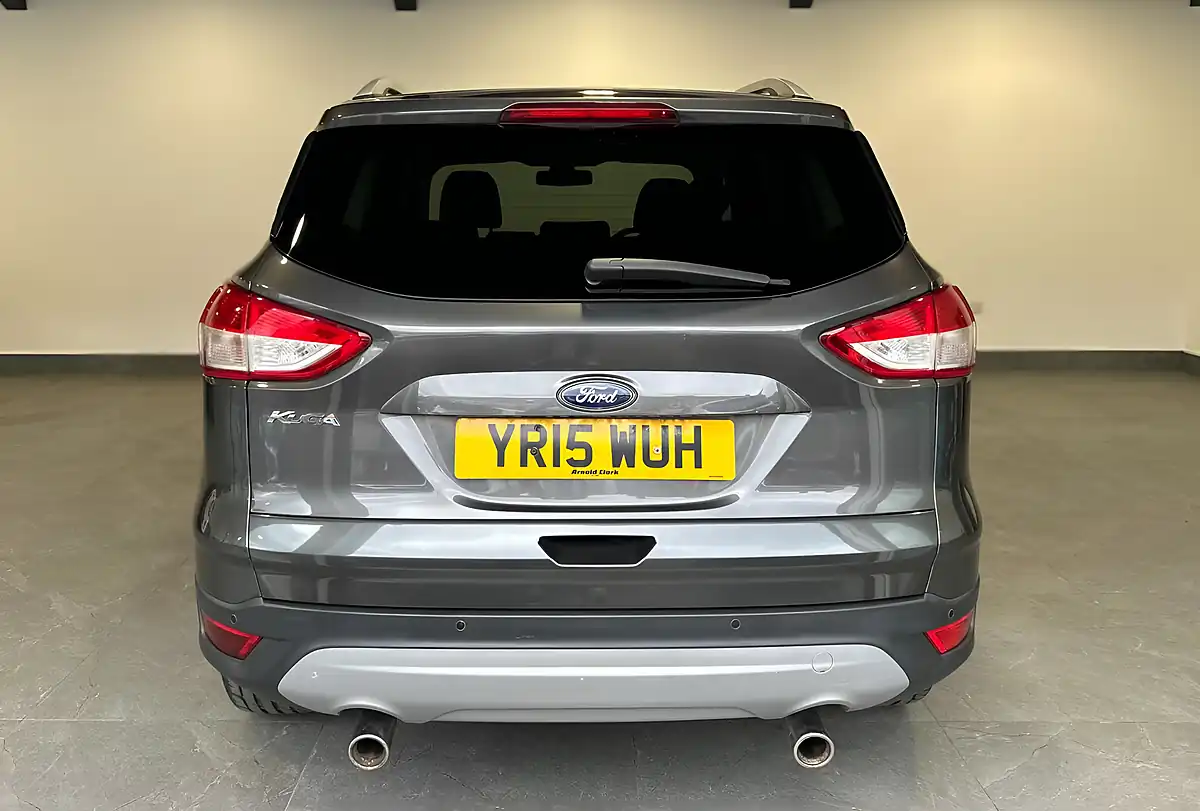 Used 2015 Ford Kuga Titanium Grey - Interior and Exterior details 4