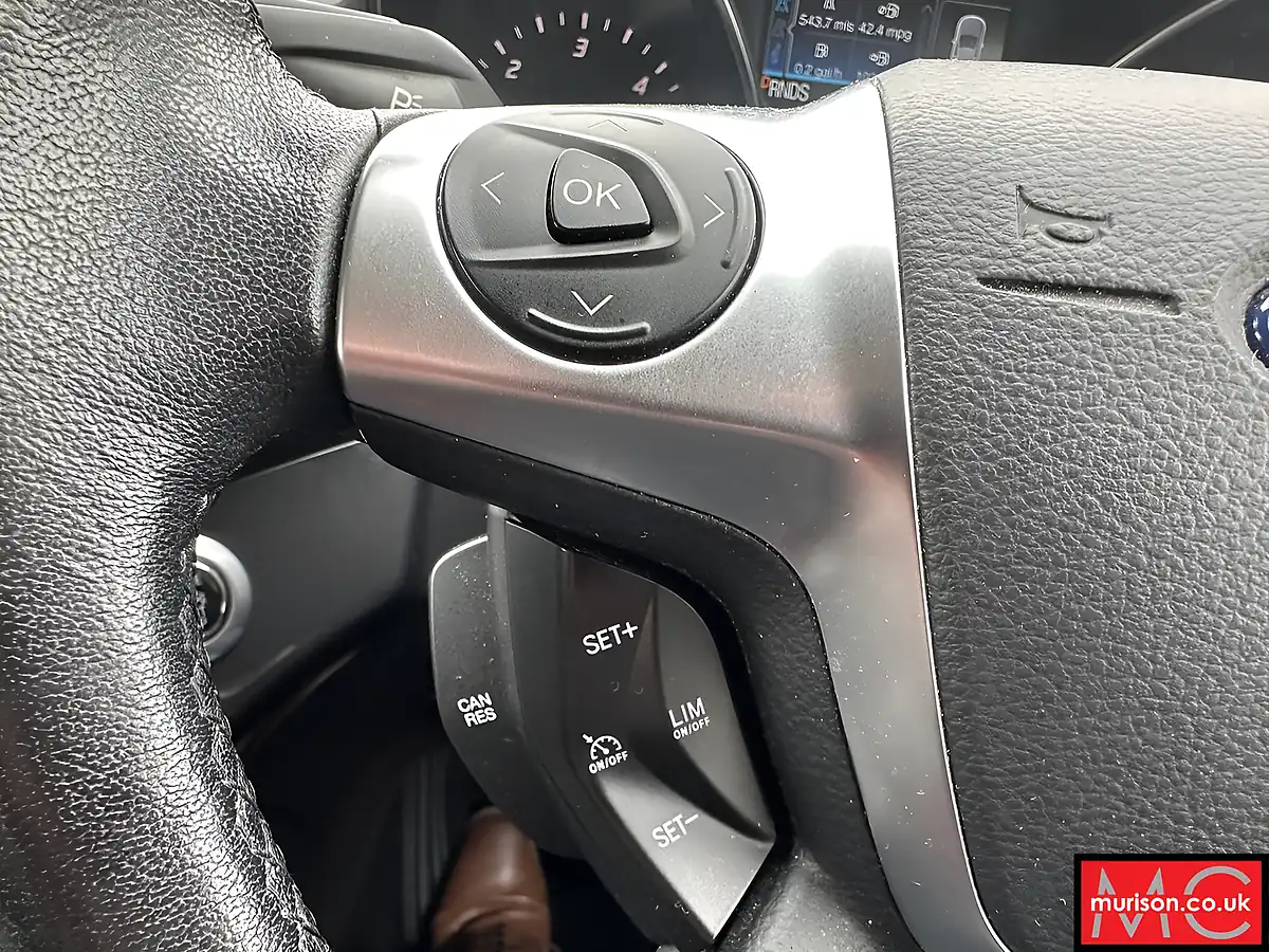 Used 2015 Ford Kuga Titanium Grey - Interior and Exterior details 17