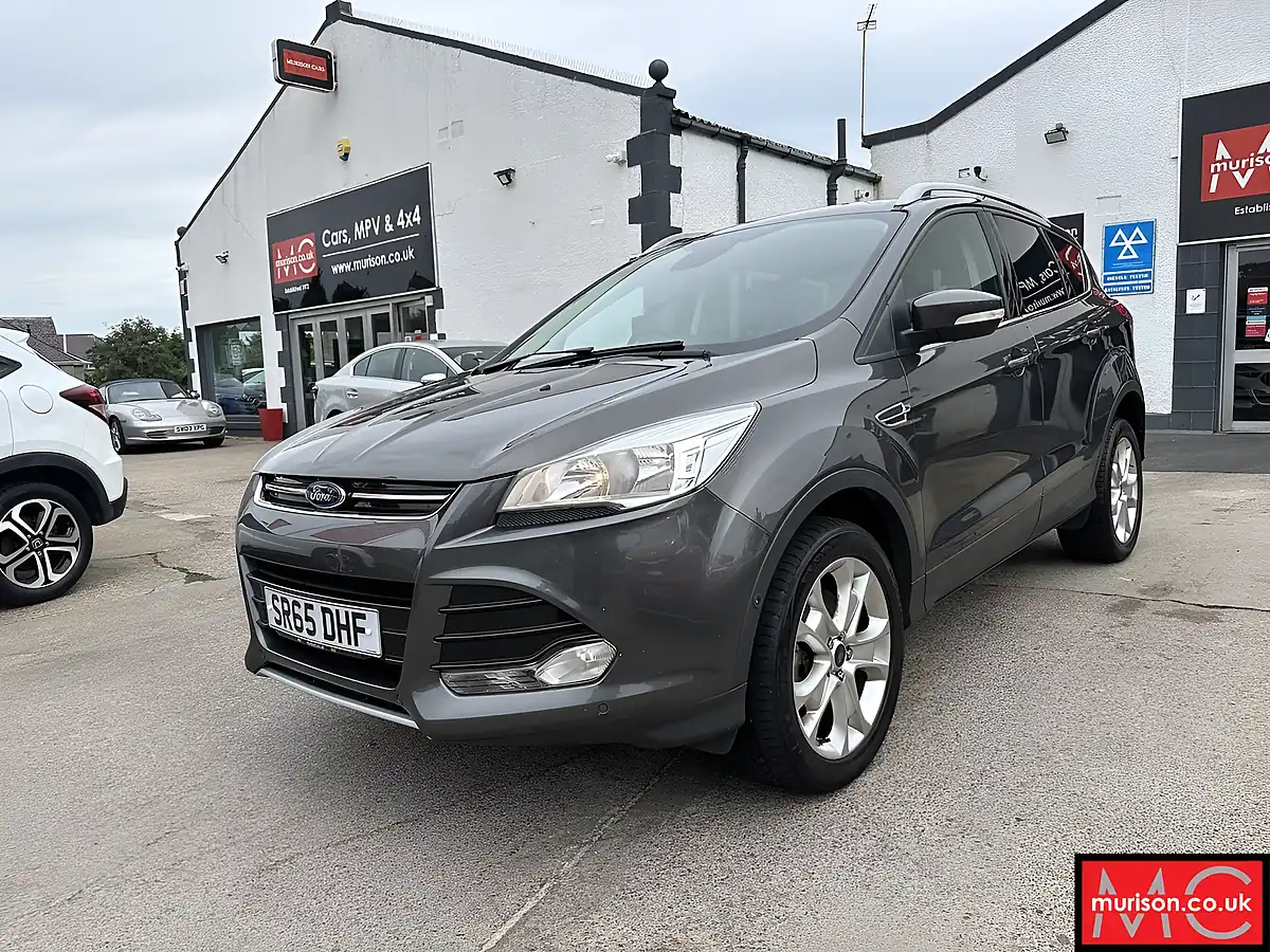Used 2015 Ford Kuga Titanium Grey - Interior and Exterior details 3