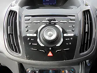Used 2015 Ford Kuga Titanium Grey - Interior and Exterior details 12