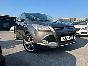 Used 2015 Ford Kuga Titanium Grey - Interior and Exterior details 8
