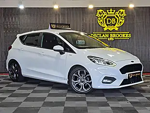 Used 2015 Ford Kuga Titanium Grey - Interior and Exterior details 2