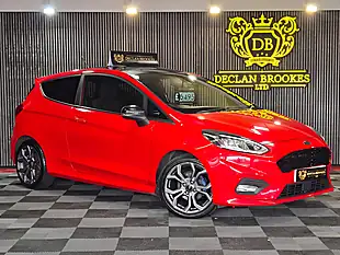 Used 2015 Ford Kuga Titanium Grey - Interior and Exterior details 3
