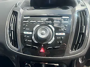 Used 2015 Ford Kuga Titanium Red - Interior and Exterior details 19