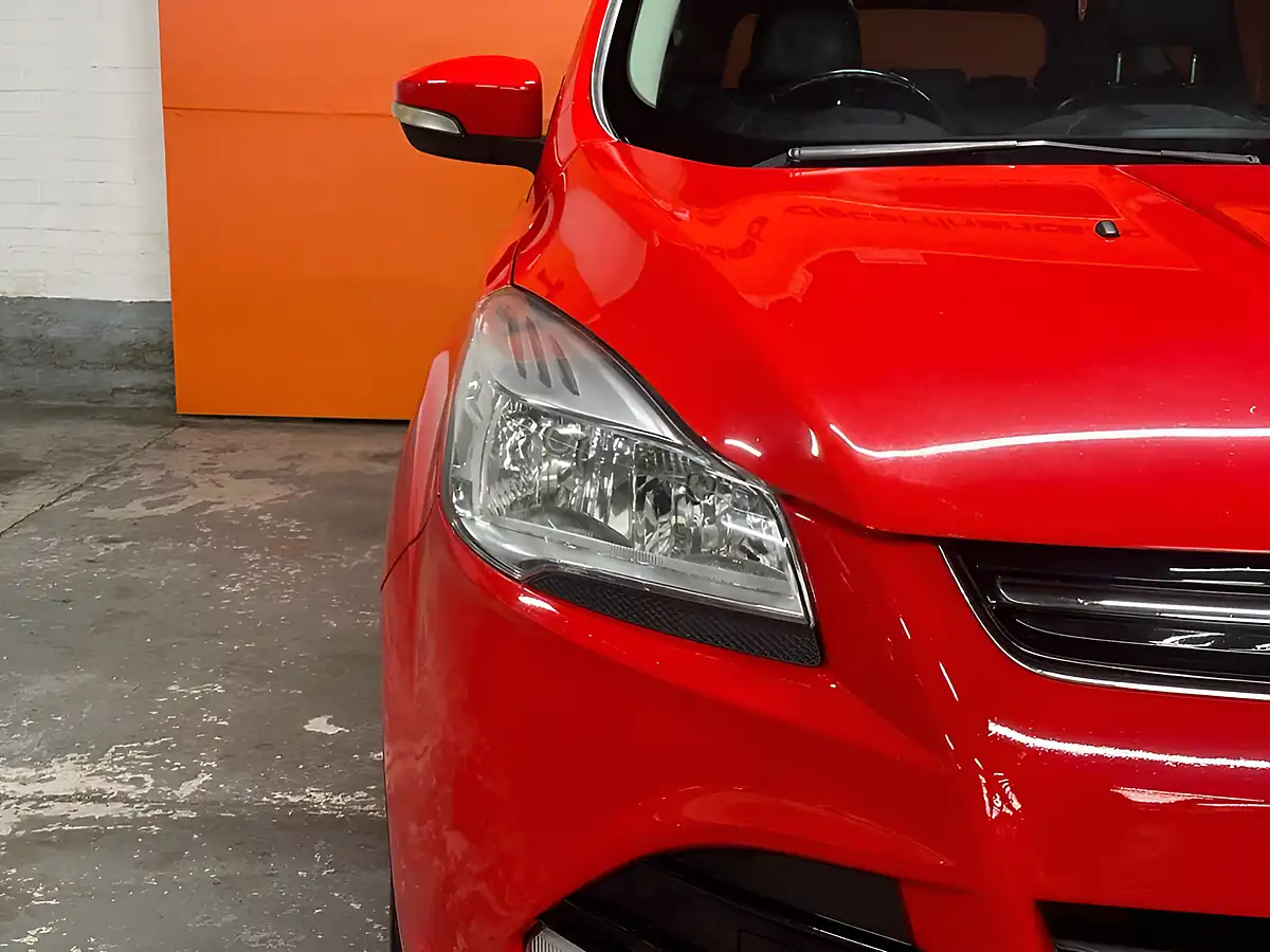 Used 2015 Ford Kuga Titanium Red - Interior and Exterior details 14