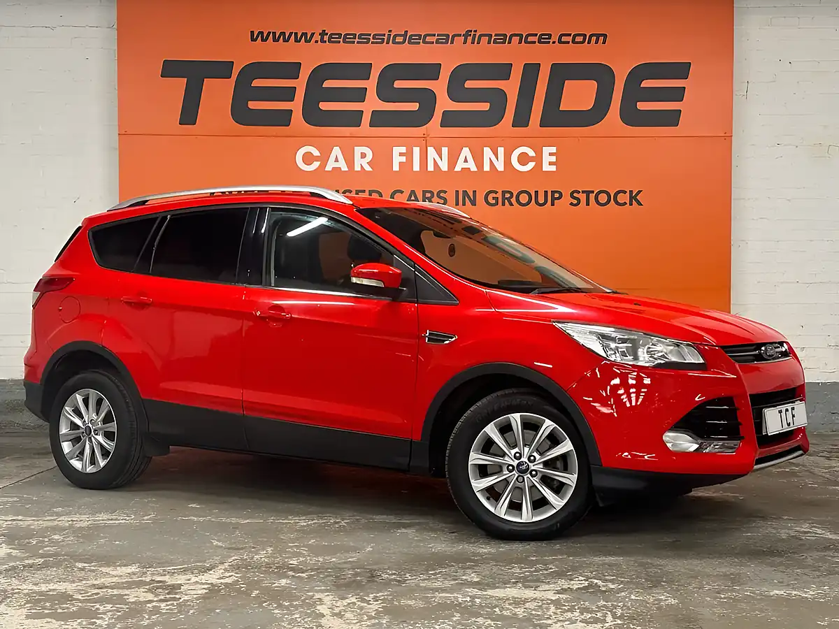 Used 2015 Ford Kuga Titanium Red - Interior and Exterior details 4
