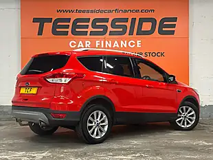 Used 2015 Ford Kuga Titanium Red - Interior and Exterior details 5