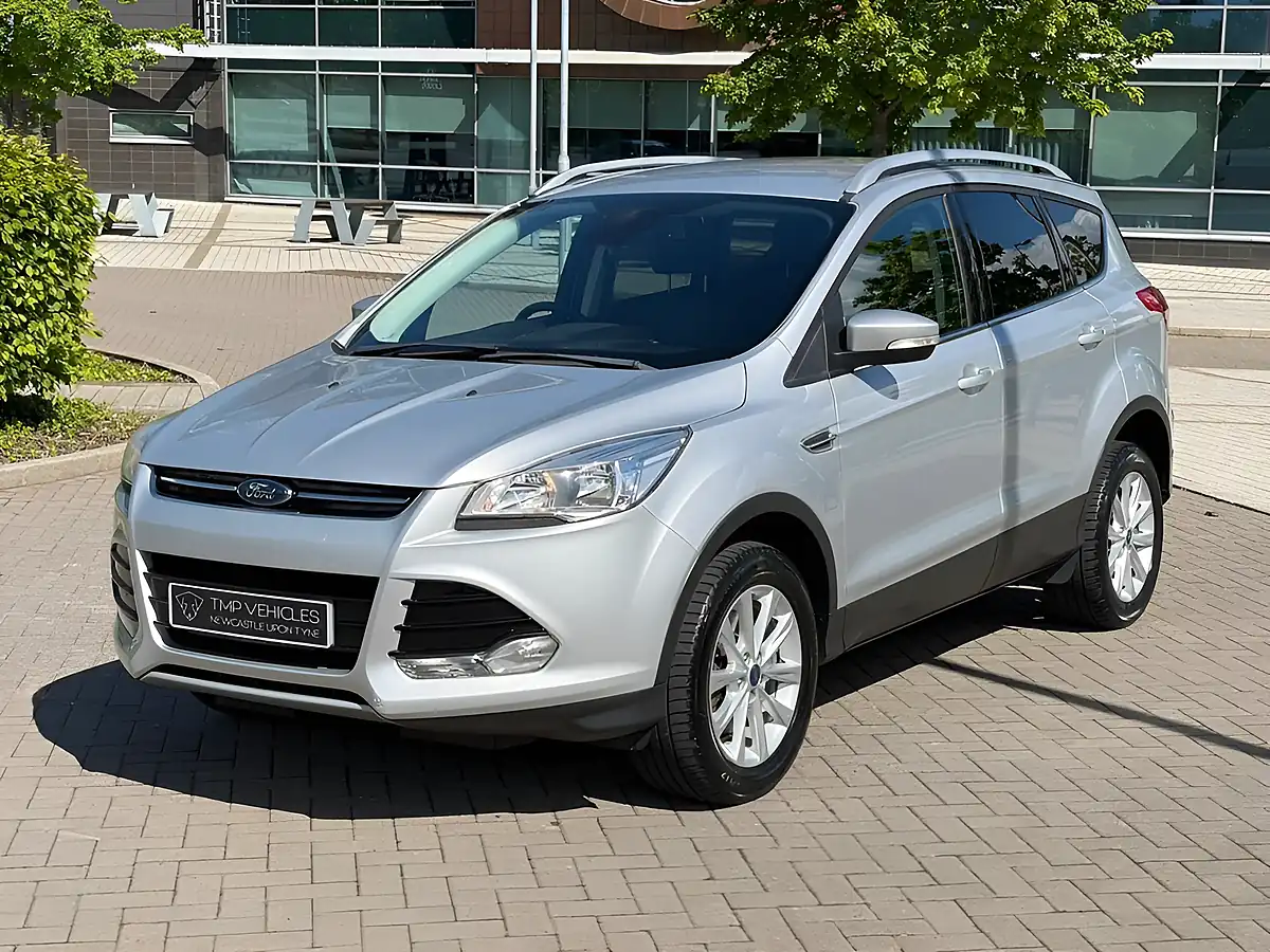 Used 2015 Ford Kuga Titanium Silver - Interior and Exterior details 7