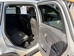 Used 2015 Ford Kuga Titanium Silver - Interior and Exterior details 16