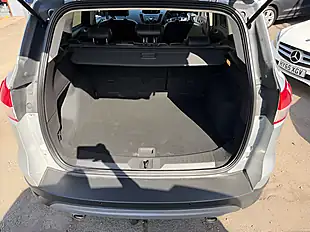Used 2015 Ford Kuga Titanium Silver - Interior and Exterior details 20