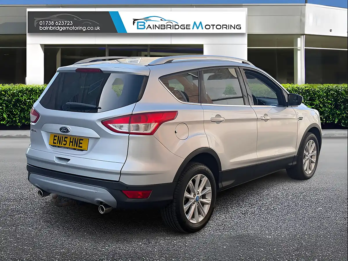 Used 2015 Ford Kuga Titanium Silver - Interior and Exterior details 3