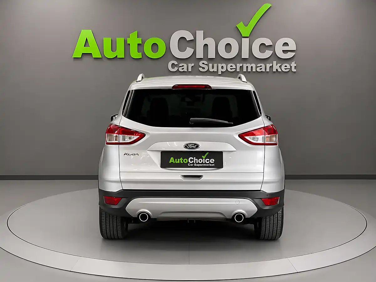 Used 2015 Ford Kuga Titanium Silver - Interior and Exterior details 6