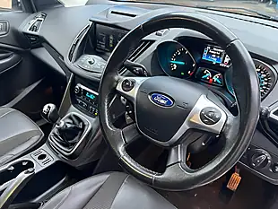 Used 2015 Ford Kuga Titanium White - Interior and Exterior details 6