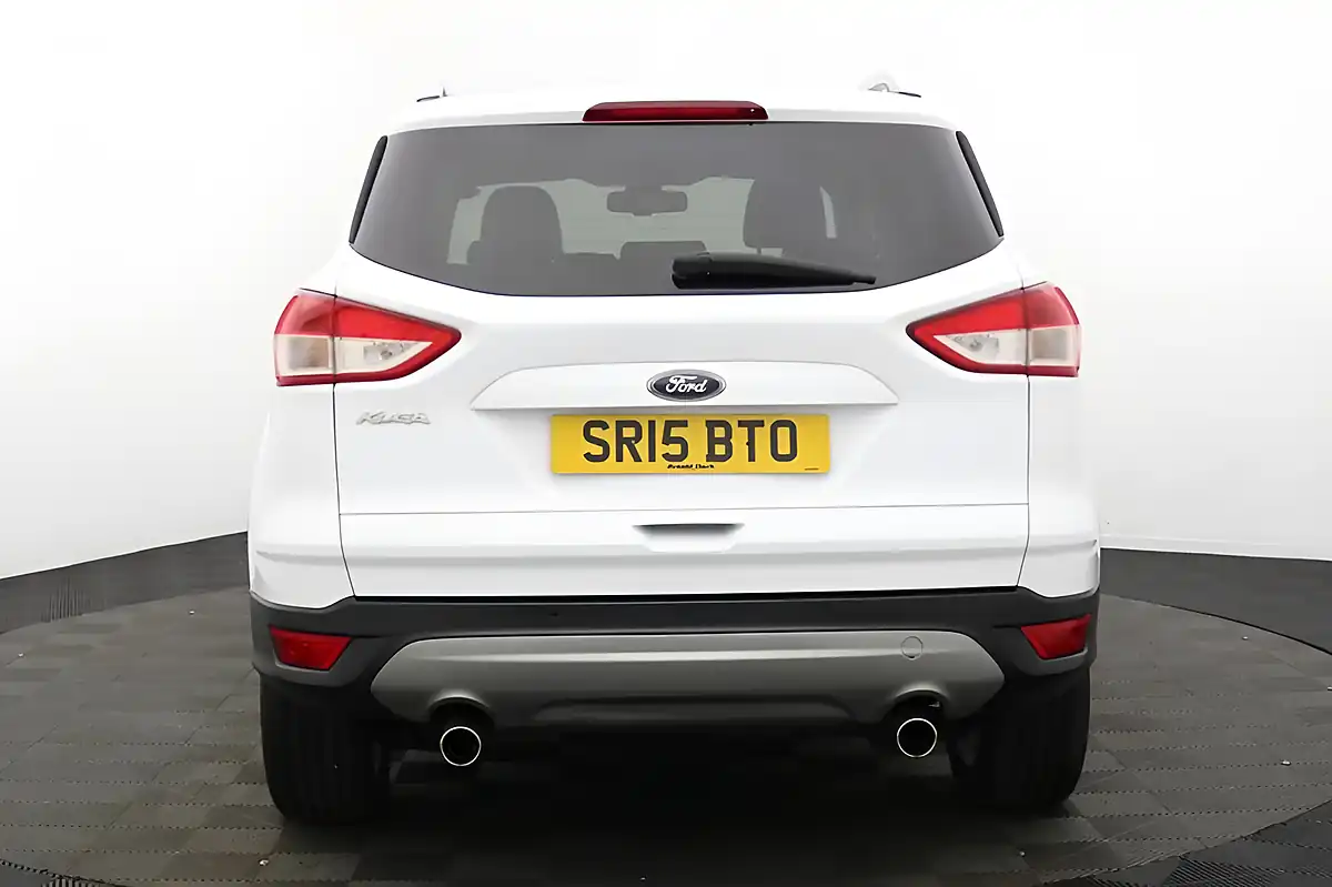 Used 2015 Ford Kuga Titanium White - Interior and Exterior details 4