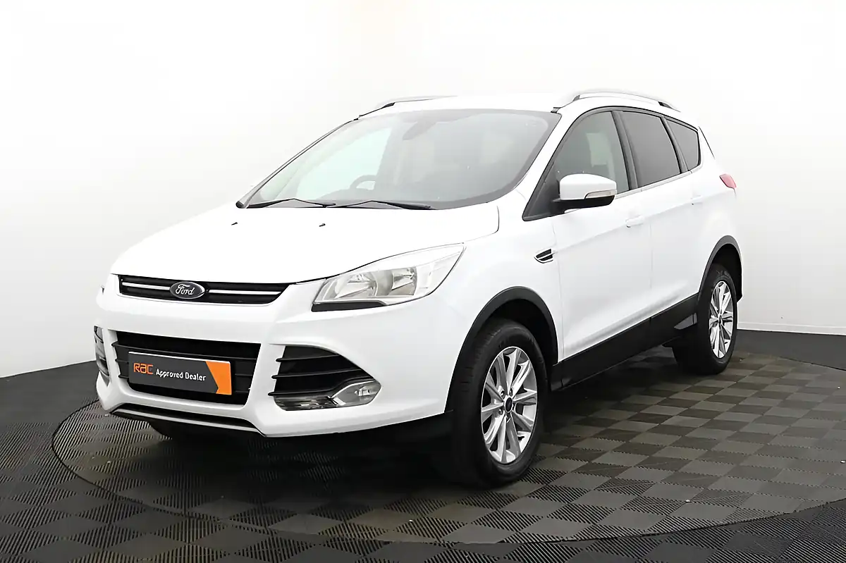 Used 2015 Ford Kuga Titanium White - Interior and Exterior details 6