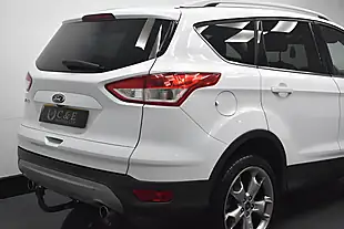 Used 2015 Ford Kuga Titanium White - Interior and Exterior details 13