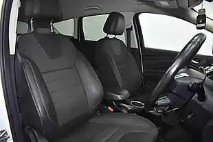 Used 2015 Ford Kuga Titanium White - Interior and Exterior details 18
