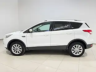 Used 2015 Ford Kuga Titanium White - Interior and Exterior details 5